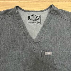 Figs Zamora joggers XXS tall and Catarina one pocket scrub top XS in graphite